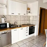 Kadenca Apartment *