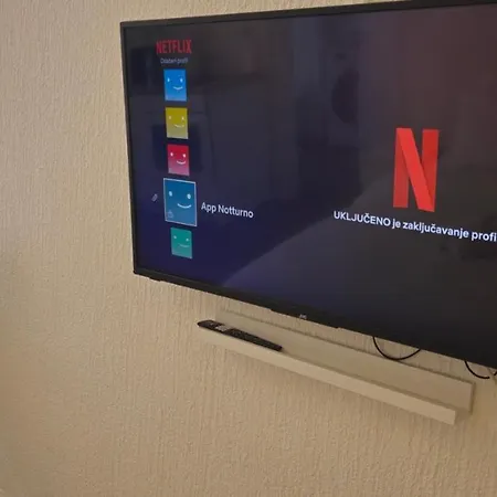 公寓 Kadenca 乌马格